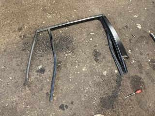 bontott BMW X5 Jobb hátsó Ajtó Díszléc