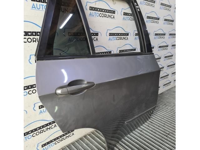 bontott BMW X5 Jobb hátsó Ajtó (Üres lemez)