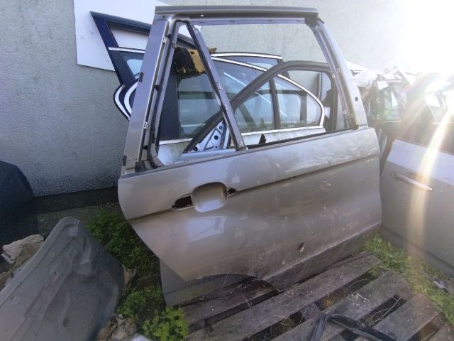 bontott BMW X5 Jobb hátsó Ajtó (Üres lemez)