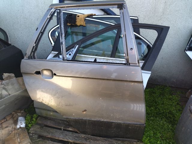bontott BMW X5 Jobb hátsó Ajtó (Üres lemez)