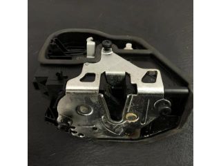 bontott BMW X5 Jobb hátsó Ajtózár