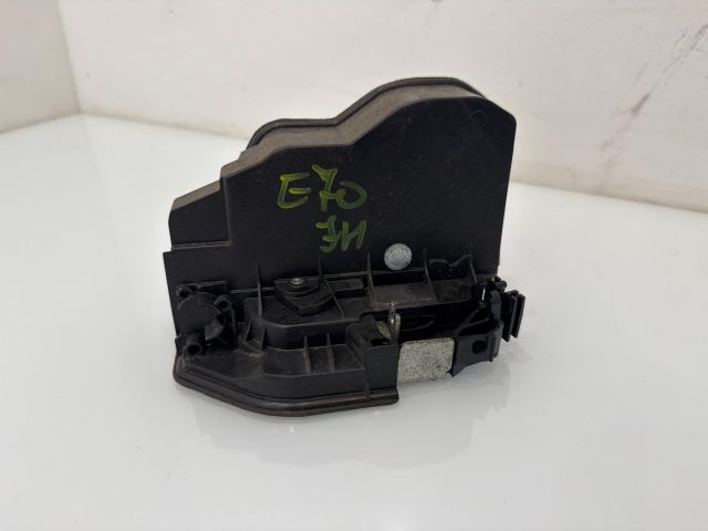 bontott BMW X5 Jobb hátsó Ajtózár