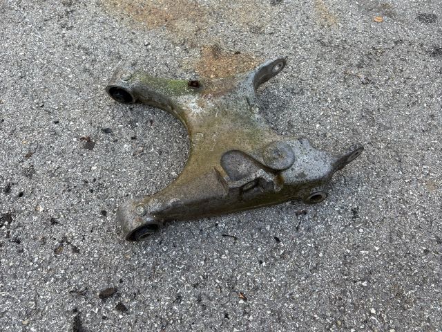 bontott BMW X5 Jobb hátsó Alsó Hátsó Lengőkar