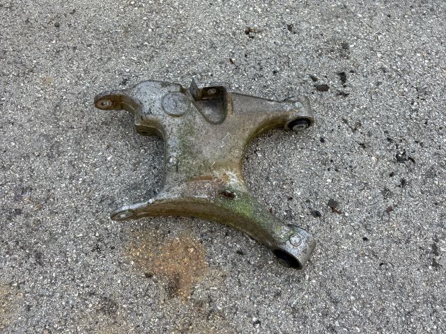 bontott BMW X5 Jobb hátsó Alsó Hátsó Lengőkar