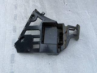 bontott BMW X5 Jobb hátsó Oldal Lökhárító Tartó (Műanyag)