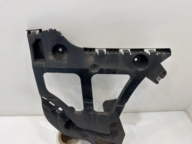 bontott BMW X5 Jobb hátsó Oldal Lökhárító Tartó (Műanyag)