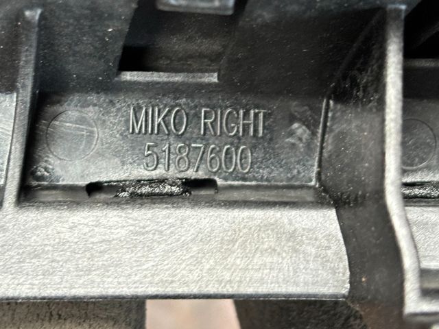 bontott BMW X5 Jobb Kardánbox Burkolat