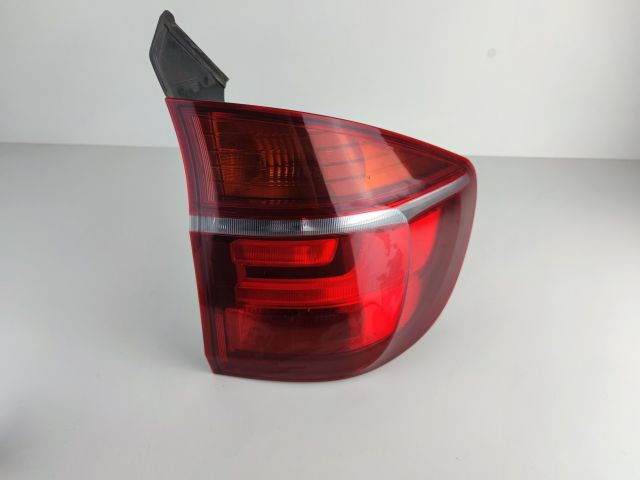 bontott BMW X5 Jobb Külső Hátsó Lámpa