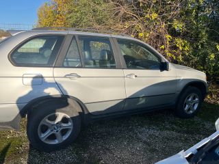 bontott BMW X5 Jobb Küszöb Légterelő