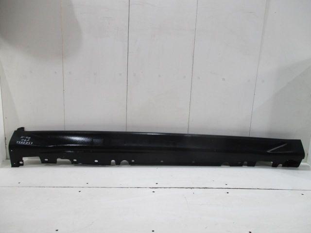 bontott BMW X5 Jobb Küszöb