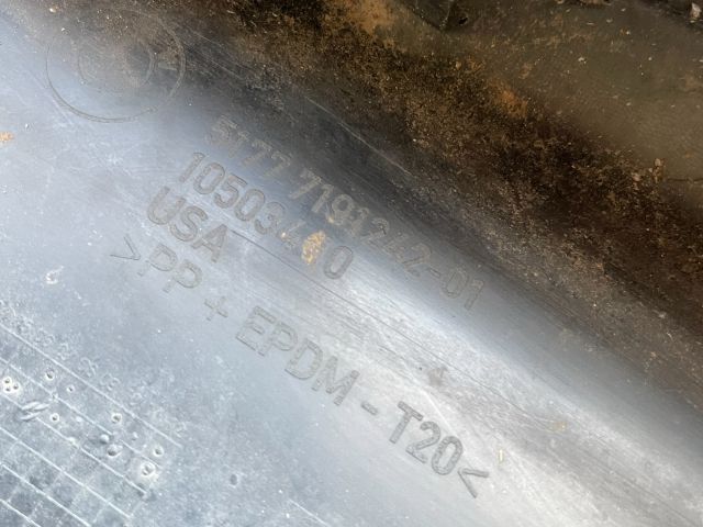 bontott BMW X5 Jobb Küszöb