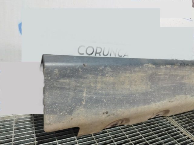 bontott BMW X5 Jobb Küszöb