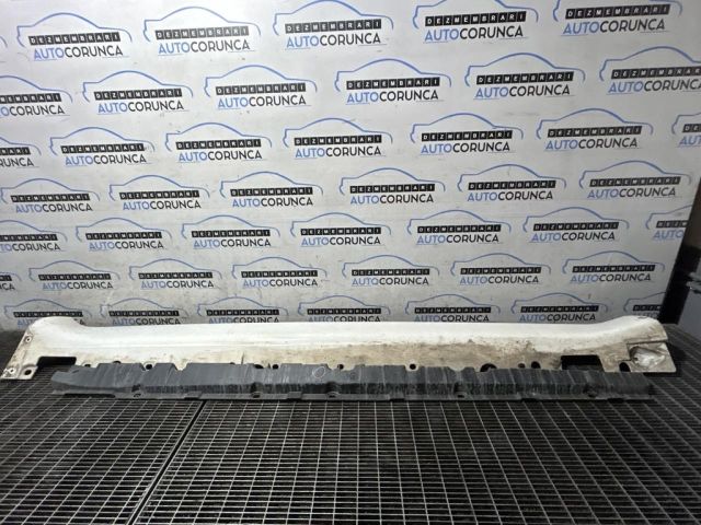 bontott BMW X5 Jobb Küszöb