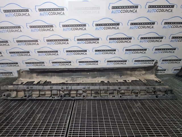 bontott BMW X5 Jobb Küszöb