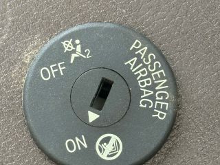 bontott BMW X5 Jobb Műszerfal Oldalkárpit