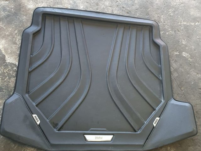 bontott BMW X5 Kalaptartó