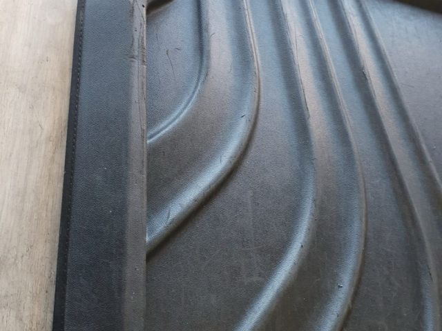 bontott BMW X5 Kalaptartó