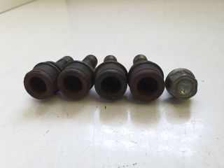 bontott BMW X5 Kerék Csavar Szett