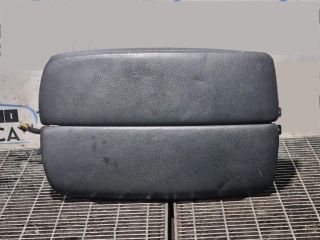 bontott BMW X5 Könyöklő