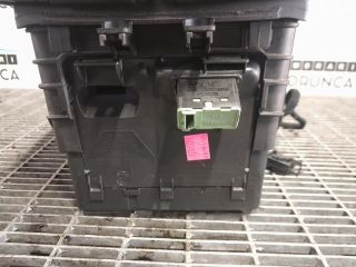 bontott BMW X5 Könyöklő