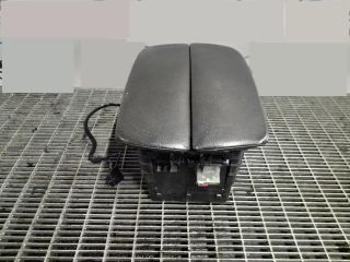 bontott BMW X5 Könyöklő