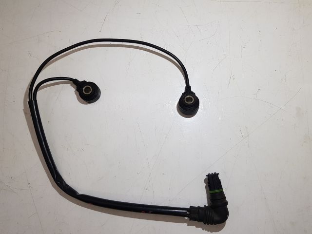 bontott BMW X5 Kopogás Jeladó