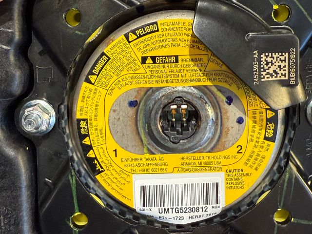 bontott BMW X5 Kormánylégzsák