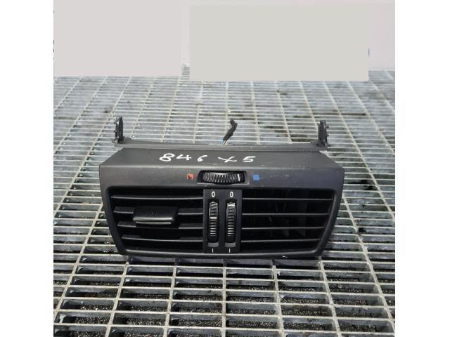 bontott BMW X5 Középső Szellőző