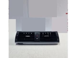 bontott BMW X5 Középső Szellőző