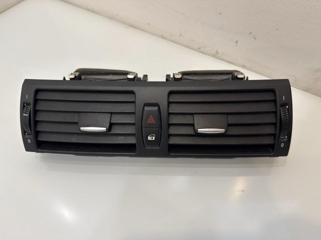 bontott BMW X5 Középső Szellőző