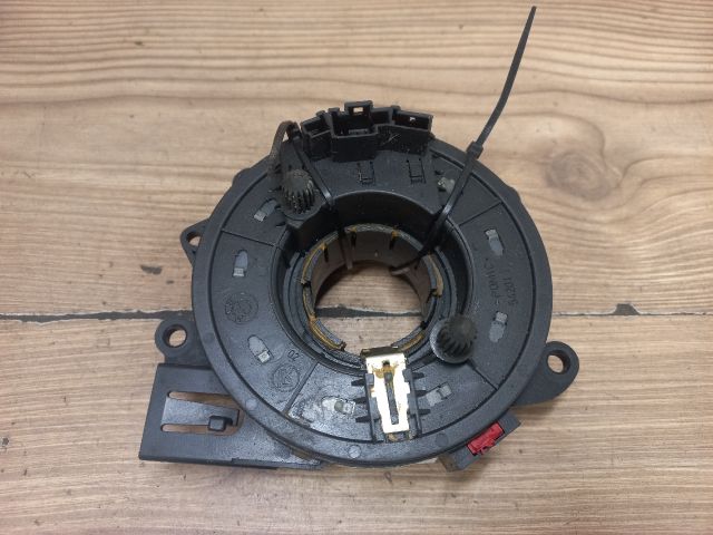 bontott BMW X5 Légzsák Átvezető Szalagkábel