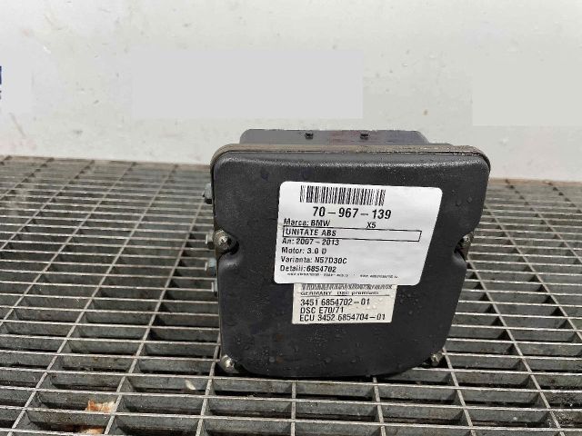 bontott BMW X5 ABS Kocka