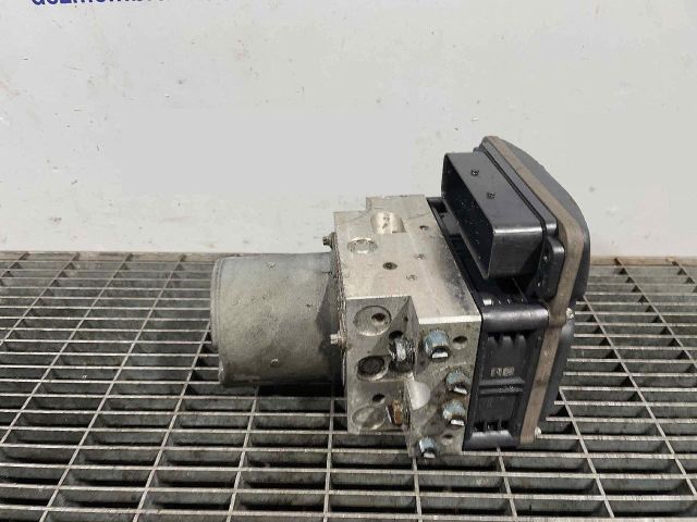 bontott BMW X5 ABS Kocka