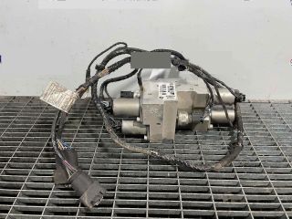 bontott BMW X5 Aktív Futómű Hidraulikus Szeleptömb