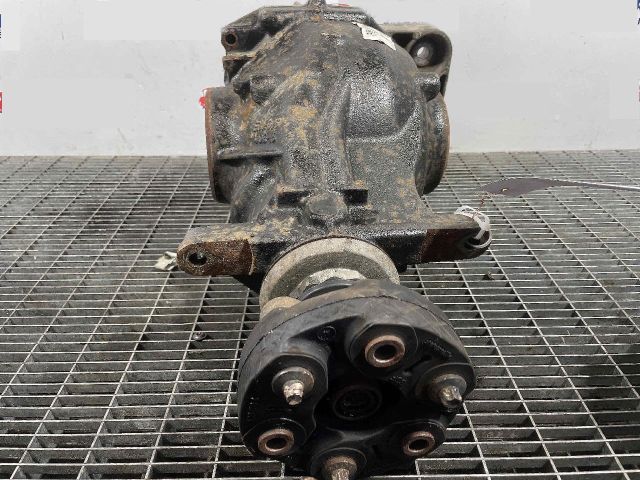 bontott BMW X5 Differenciálmű Tartó Bak