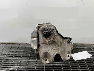 bontott BMW X5 Motor Tartó Bak Jobb