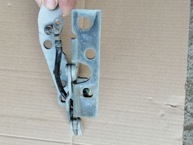 bontott BMW X5 Motorháztető Bal Zsanér