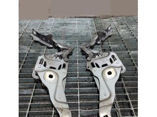 bontott BMW X5 Motorháztető Zsanér Pár