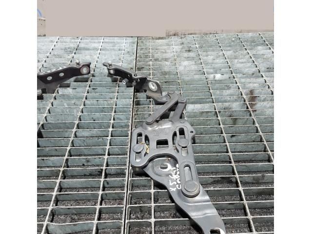 bontott BMW X5 Motorháztető Zsanér Pár