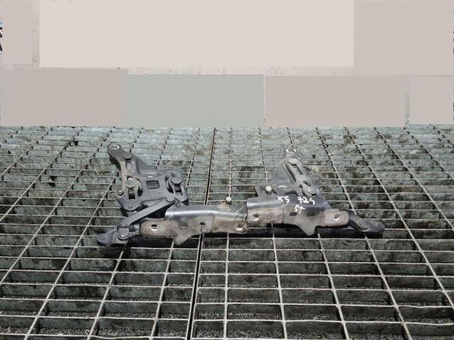 bontott BMW X5 Motorháztető Zsanér Pár