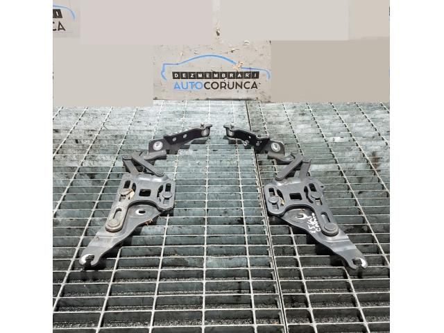 bontott BMW X5 Motorháztető Zsanér Pár