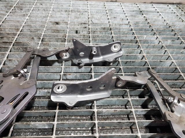 bontott BMW X5 Motorháztető Zsanér Pár