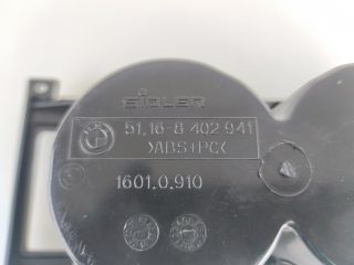 bontott BMW X5 Pohártartó