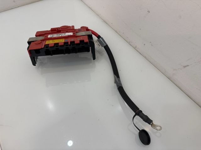 bontott BMW X5 Pozitív Kábel