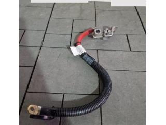 bontott BMW X5 Pozitív Kábel