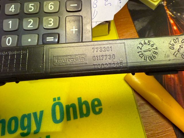 bontott BMW X5 Rádió / CD Keret