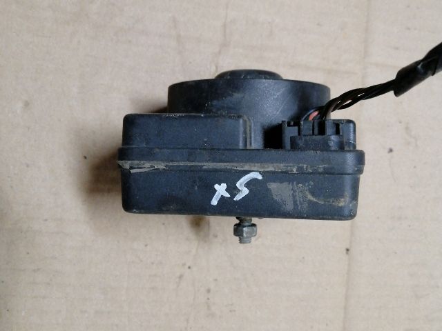 bontott BMW X5 Riasztó Hangszóró