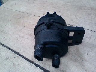 bontott BMW X5 Szervóolaj Tartály