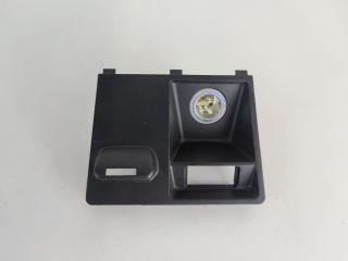 bontott BMW X5 Szivargyújtó Aljzat