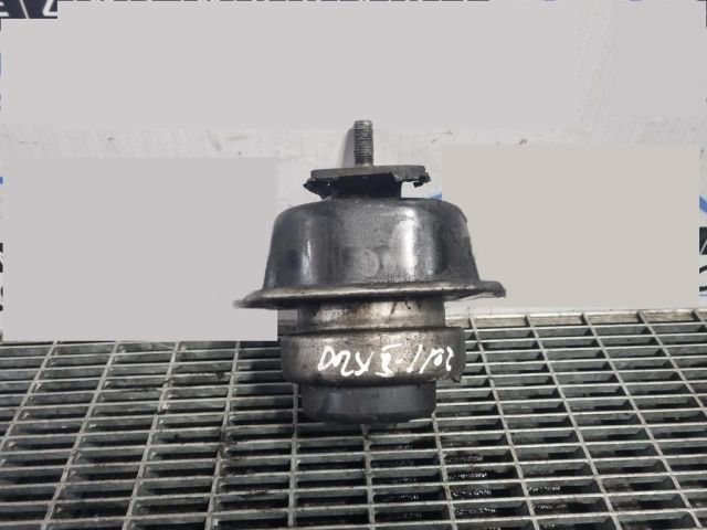 bontott BMW X5 Tartó Bak